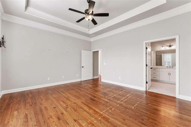 5420 Fishermans Cove, Gainesville, GA 30506