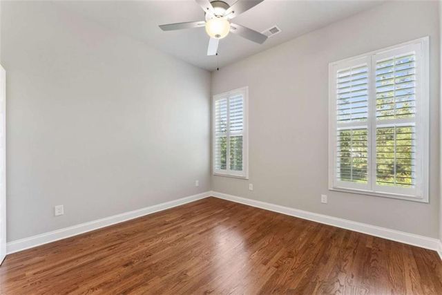 5420 Fishermans Cove, Gainesville, GA 30506