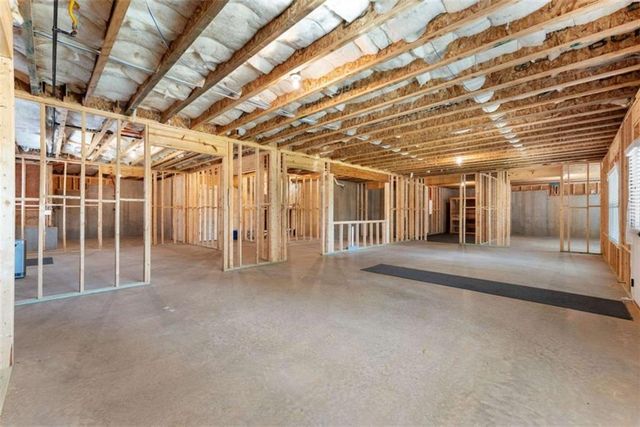 5420 Fishermans Cove, Gainesville, GA 30506