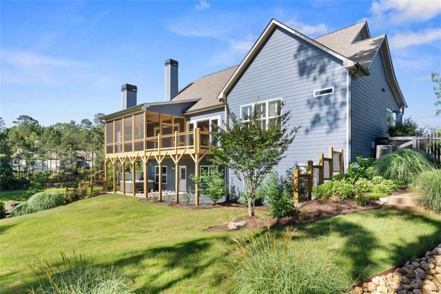 5420 Fishermans Cove, Gainesville, GA 30506