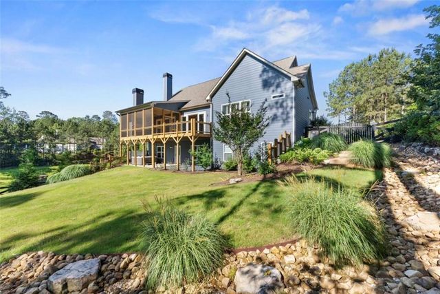5420 Fishermans Cove, Gainesville, GA 30506