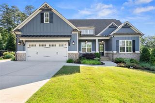 5420 Fishermans Cove, Gainesville, GA 30506