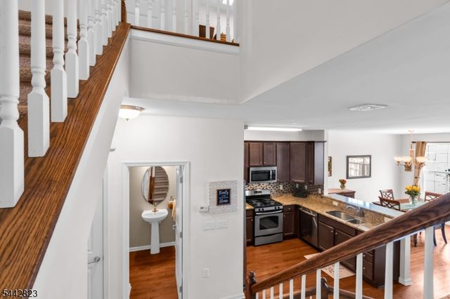 504 Lopez Ln, Morris Plains Boro, NJ 07950
