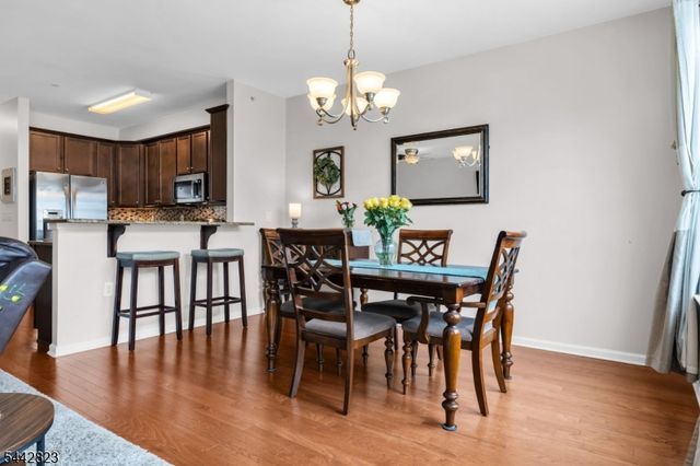 504 Lopez Ln, Morris Plains Boro, NJ 07950