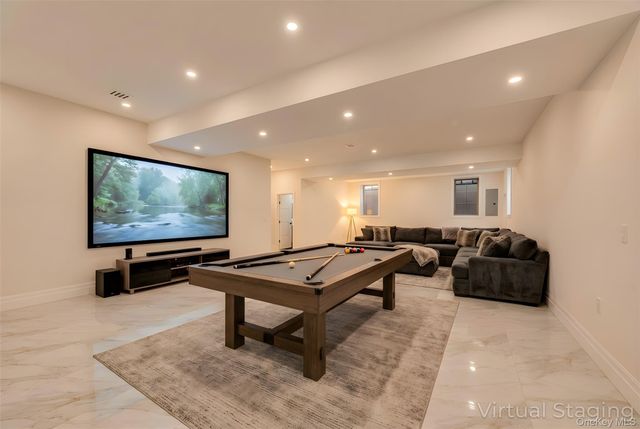 2481 Putnam Drive, East Meadow, NY 11554