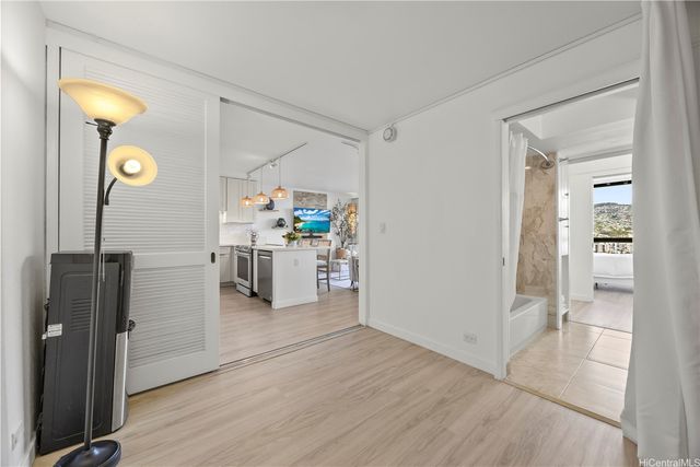 320 Liliuokalani Avenue 1905, Honolulu, HI 96815