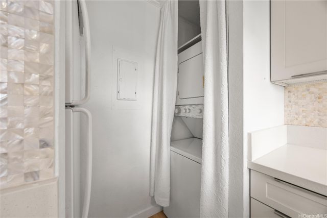 320 Liliuokalani Avenue 1905, Honolulu, HI 96815