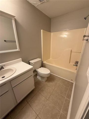 5697 Frontier Walk Lane, Buford, GA 30518