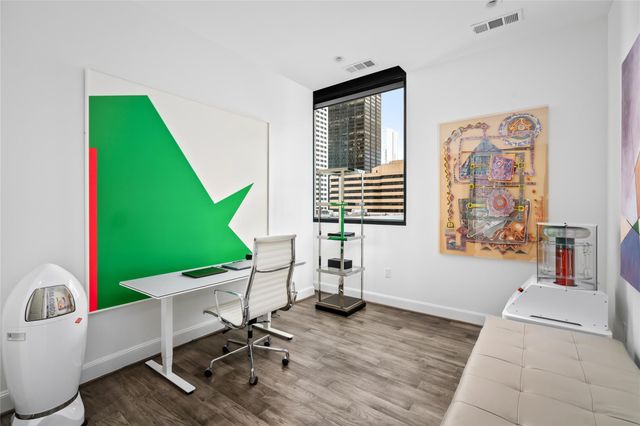 1211 Caroline Street 1401, Houston, TX 77002