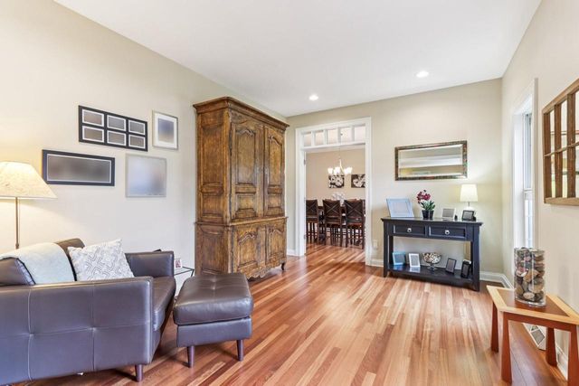 18160 Kestrel COURT, Brookfield, WI 53045