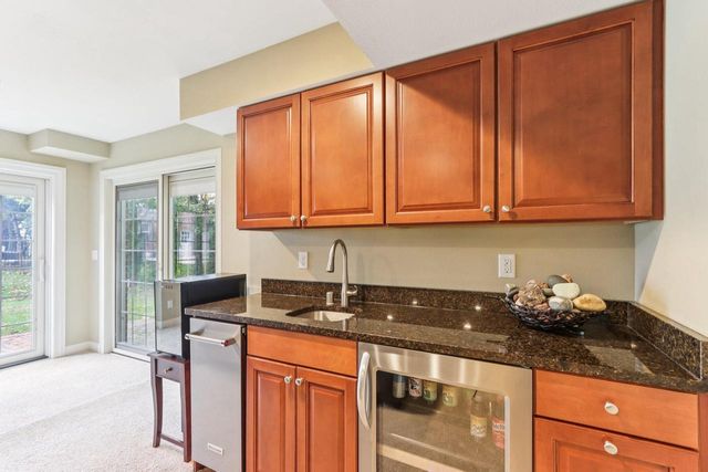 18160 Kestrel COURT, Brookfield, WI 53045