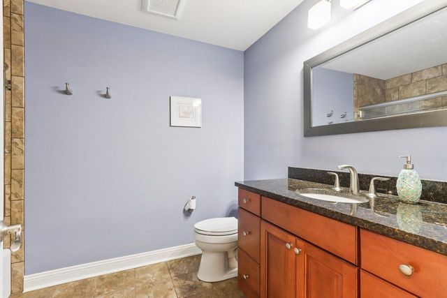 18160 Kestrel COURT, Brookfield, WI 53045