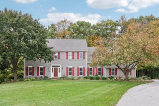 18160 Kestrel COURT, Brookfield, WI 53045