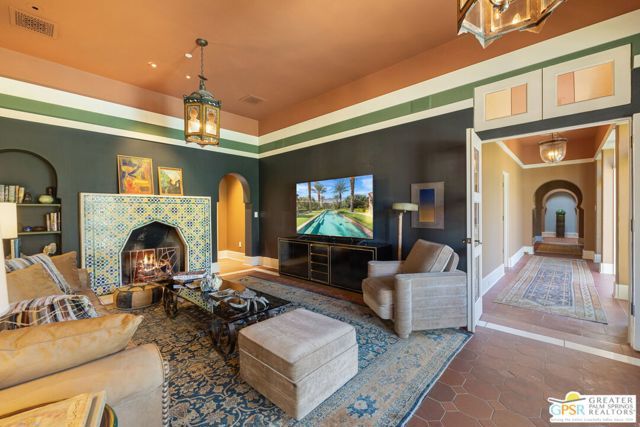 1650 Avenida Sevilla, Palm Springs, CA 92264