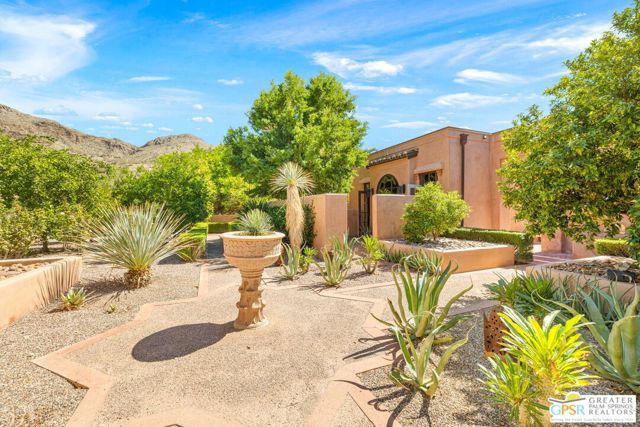 1650 Avenida Sevilla, Palm Springs, CA 92264