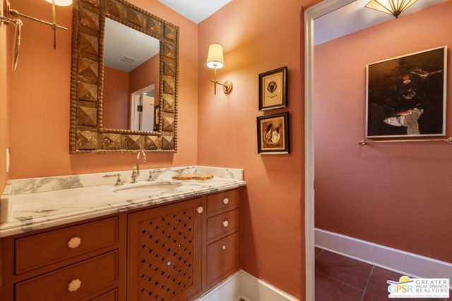 1650 Avenida Sevilla, Palm Springs, CA 92264