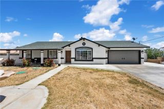 11877 8th, Hesperia, CA 92345