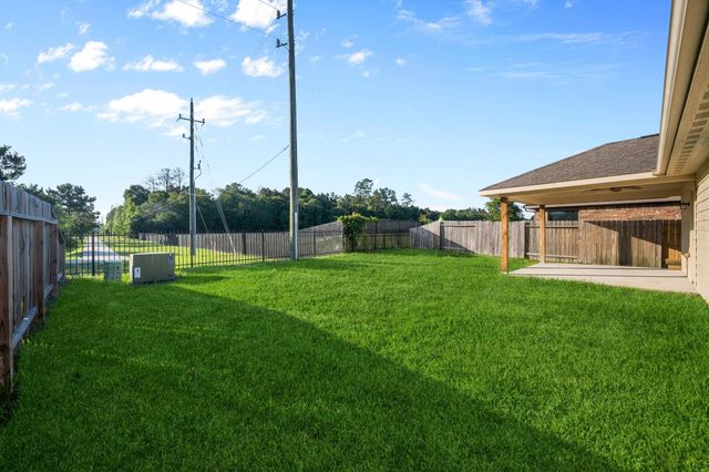 3031 E Lockeridge Village Drive, Spring, TX 77386