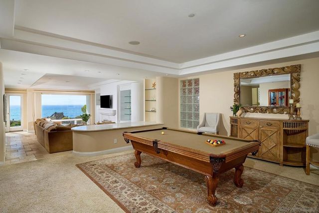 1630 Neptune Avenue, Encinitas, CA 92024