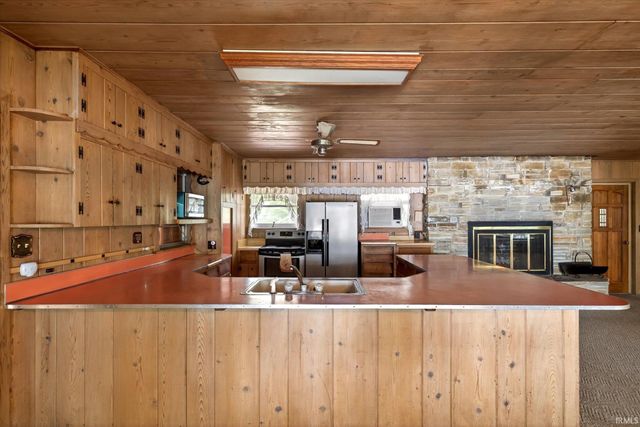 7588 N Blue Heron Drive, Unionville, IN 47468