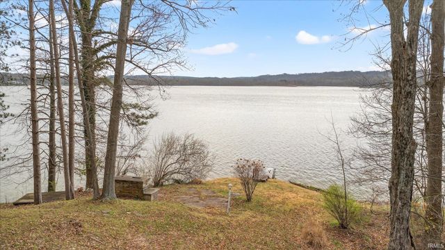 7588 N Blue Heron Drive, Unionville, IN 47468