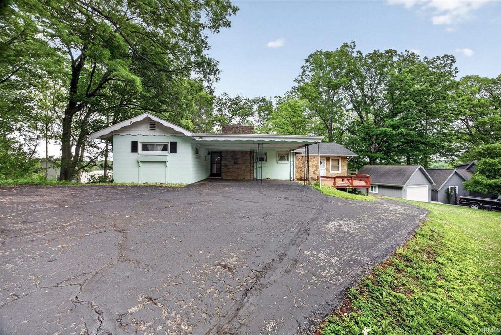 7588 N Blue Heron Drive, Unionville, IN 47468