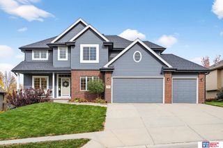 17106 Erskine Street, Omaha, NE 68116