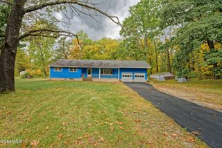 255 W Milton Road, Milton, NY 12020