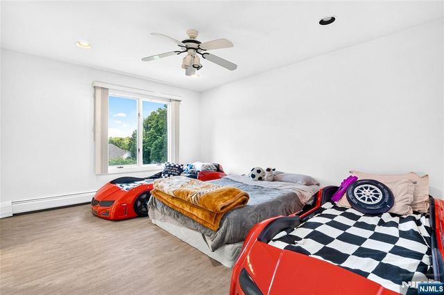 14 James Brite Circle, Mahwah, NJ 07430