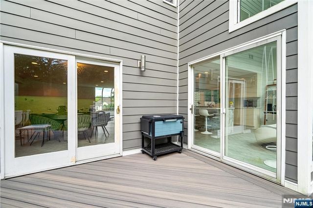 14 James Brite Circle, Mahwah, NJ 07430
