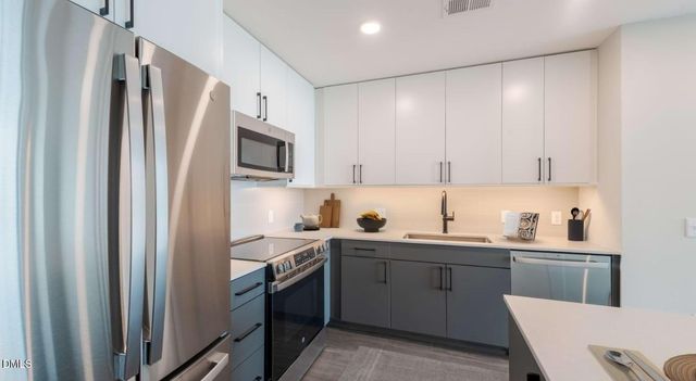 1000 Hammell Drive A9, Raleigh, NC 27603