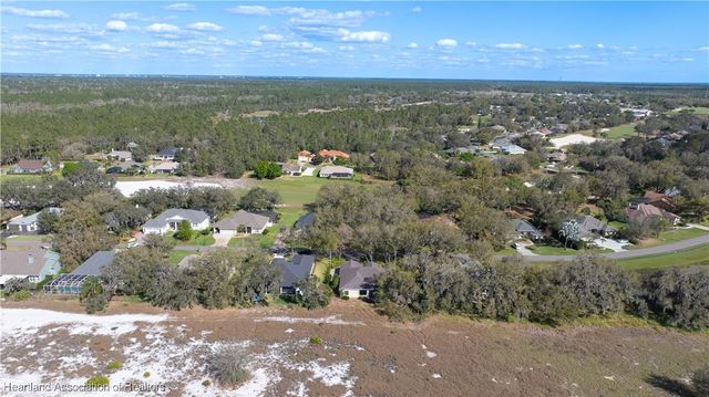 3886 Enchanted Oaks Lane, Sebring, FL 33875