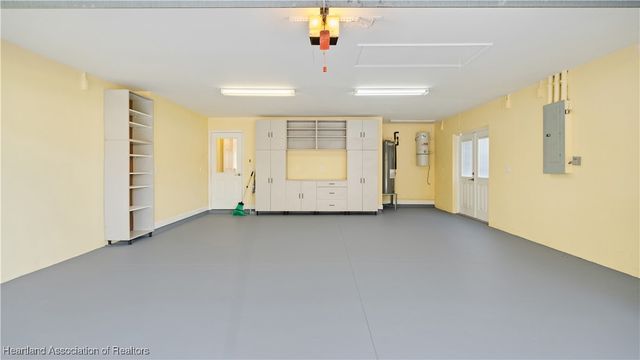 3886 Enchanted Oaks Lane, Sebring, FL 33875