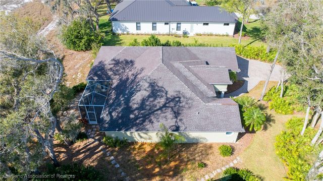 3886 Enchanted Oaks Lane, Sebring, FL 33875