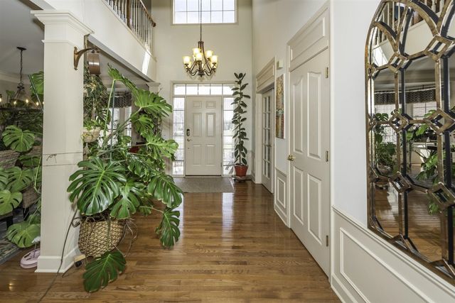 51328 Plymouth Valley Drive, Plymouth, MI 48170