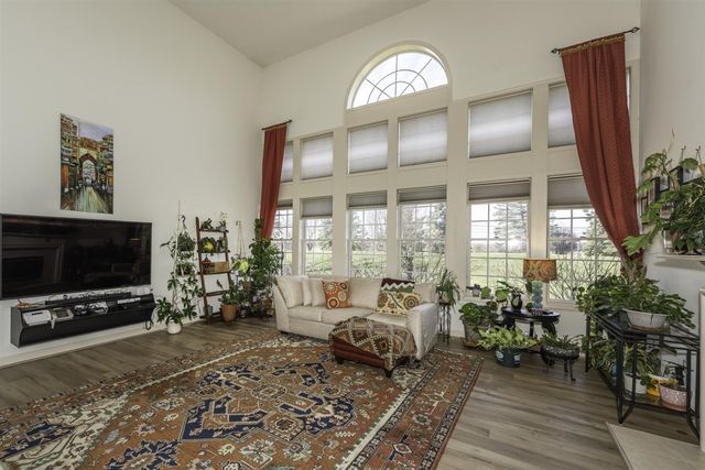 51328 Plymouth Valley Drive, Plymouth, MI 48170