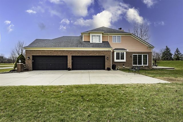 51328 Plymouth Valley Drive, Plymouth, MI 48170