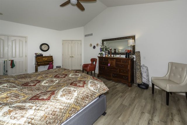 51328 Plymouth Valley Drive, Plymouth, MI 48170