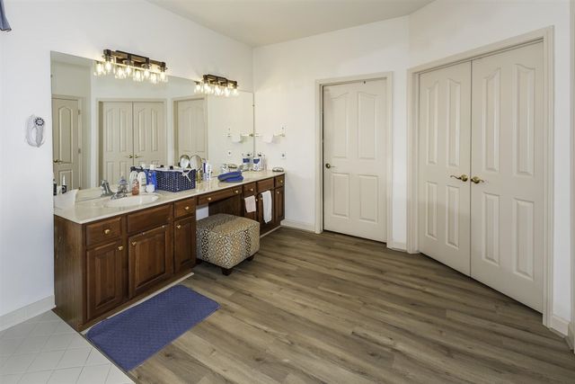 51328 Plymouth Valley Drive, Plymouth, MI 48170