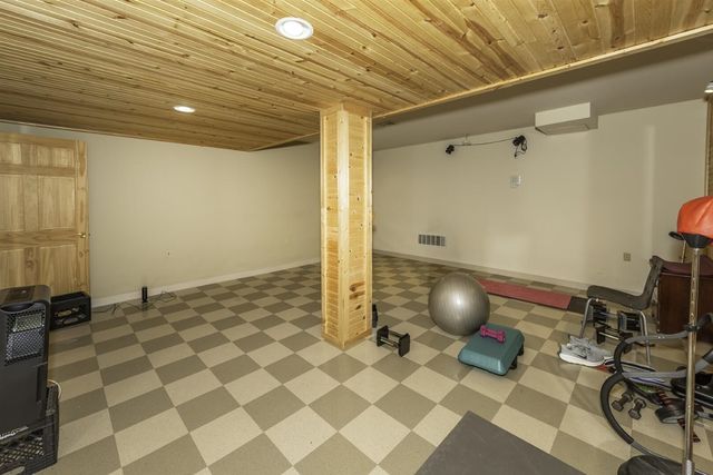 51328 Plymouth Valley Drive, Plymouth, MI 48170