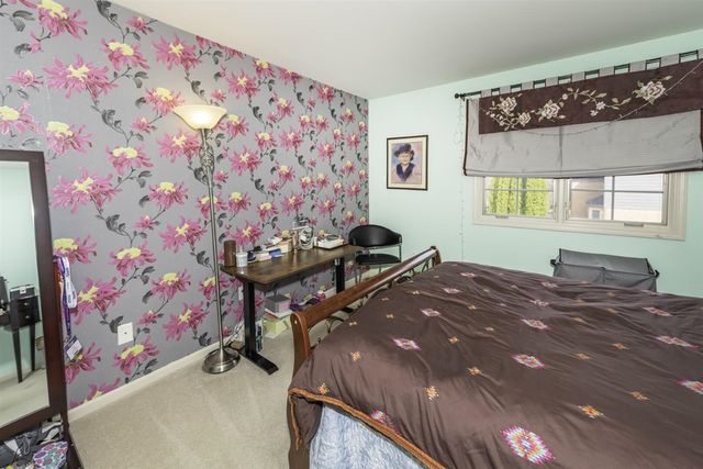 51328 Plymouth Valley Drive, Plymouth, MI 48170