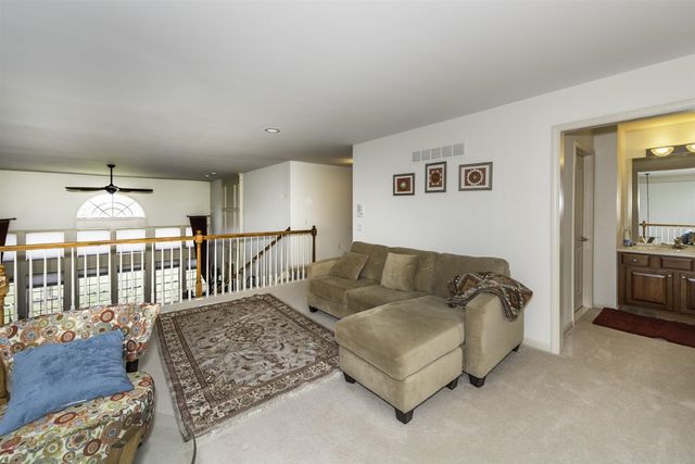 51328 Plymouth Valley Drive, Plymouth, MI 48170