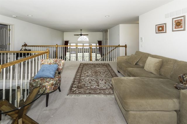 51328 Plymouth Valley Drive, Plymouth, MI 48170