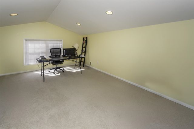 51328 Plymouth Valley Drive, Plymouth, MI 48170