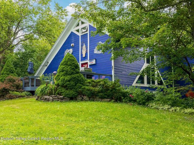 3582 Route 23c, Jewett, NY 12444