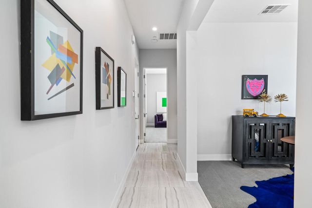 151 Holliday Way, Palm Springs, CA 92262