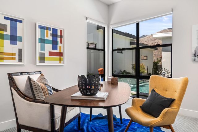 151 Holliday Way, Palm Springs, CA 92262