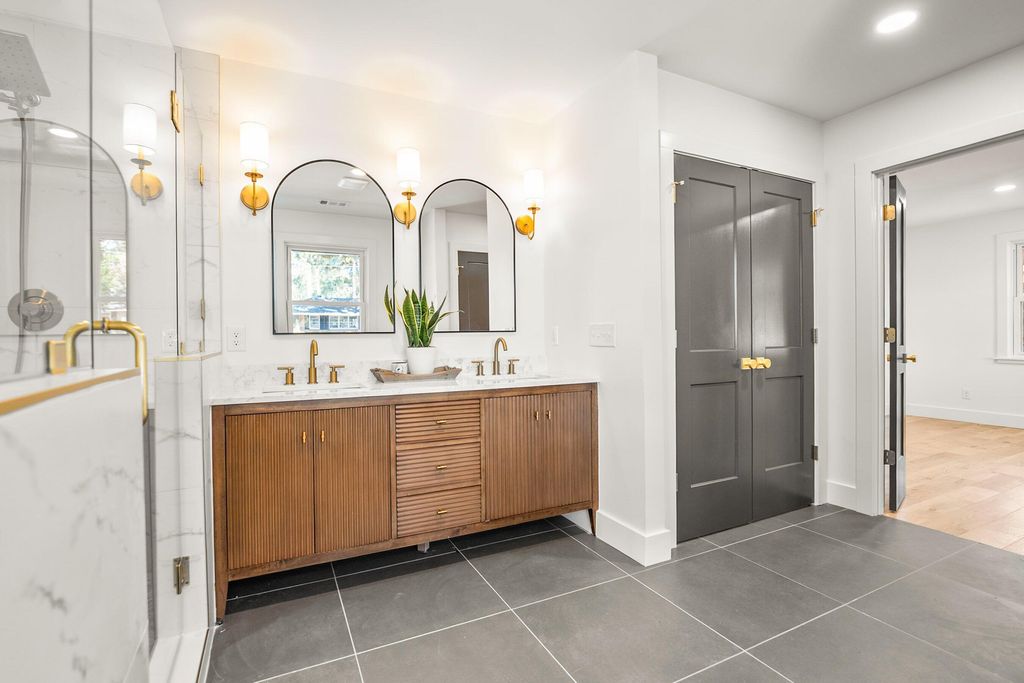 Image 21 of property listing at 2608 Boyer Street, Beaufort, SC 29902