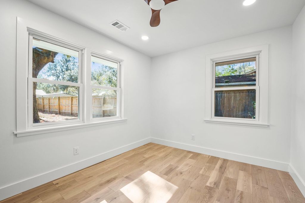 Image 30 of property listing at 2608 Boyer Street, Beaufort, SC 29902