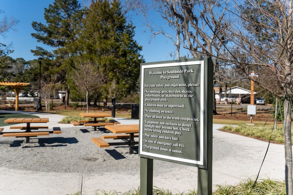 Image 59 of property listing at 2608 Boyer Street, Beaufort, SC 29902